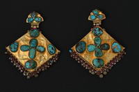 فنون التراث تشارك باكثر من ٣٠٠ قطعة نادرة من الحلي والمجوهرات في متحف البحرين الوطني